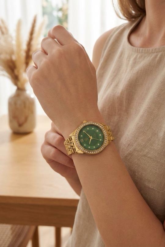 GG Luxe watch
