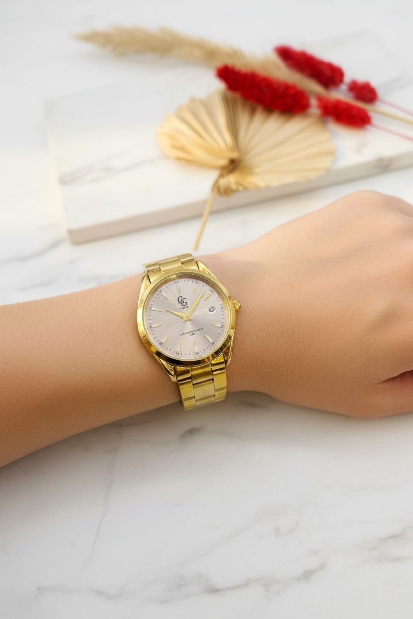 GG Luxe Damenuhr – Edelstahl, Gold/Silber, Lifestyle Instagram
